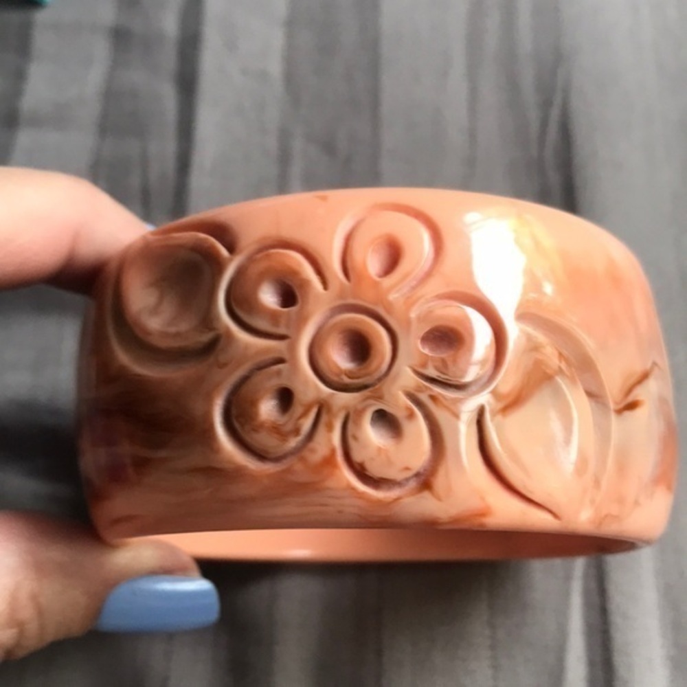 Floral coral colored bangle bracelet